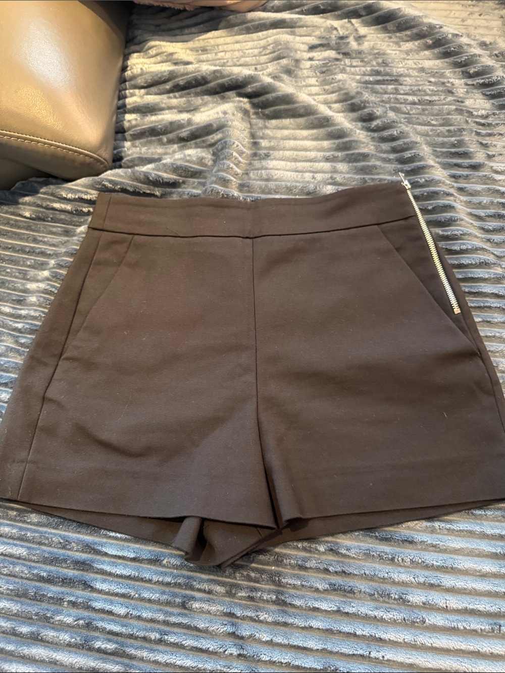 Zara Black High-Waist Zip-Accent Shorts